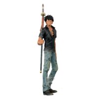 Descubre el apasionante mundo de One Piece Figura Super Master Stars Piece Trafalgar Law 30 cm.