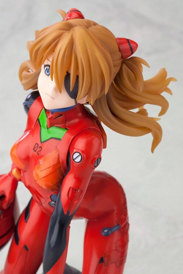 Descubre el apasionante mundo de Estatua Asuka Langley Q Plug Suit.