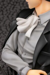 Descubre el apasionante mundo de Estatua Attack on Titan Levi Up Figure Color 25 cm.