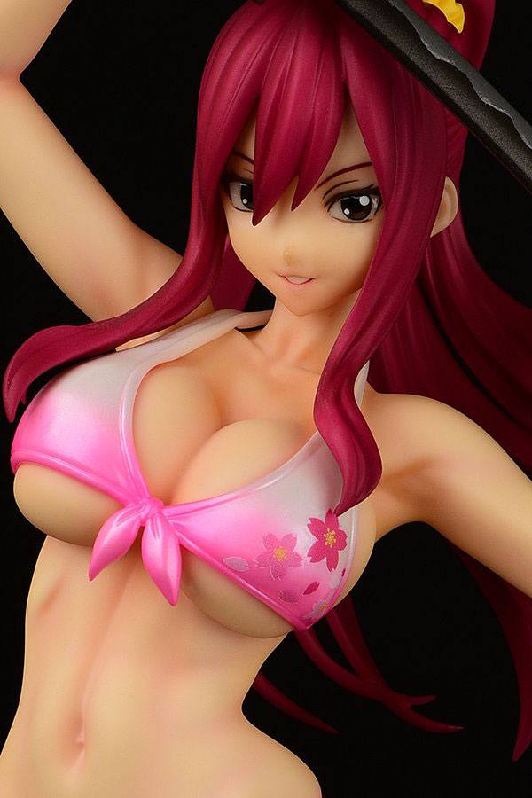 Descubre el apasionante mundo de Estatua Erza Scarlet Swimwear Sakura.