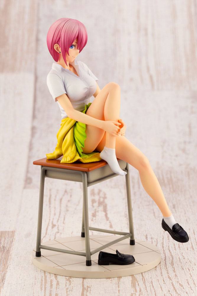 Descubre el apasionante mundo de Figura The Quintessential Quintuplets Ichika.