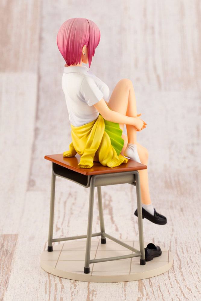Descubre el apasionante mundo de Figura The Quintessential Quintuplets Ichika.