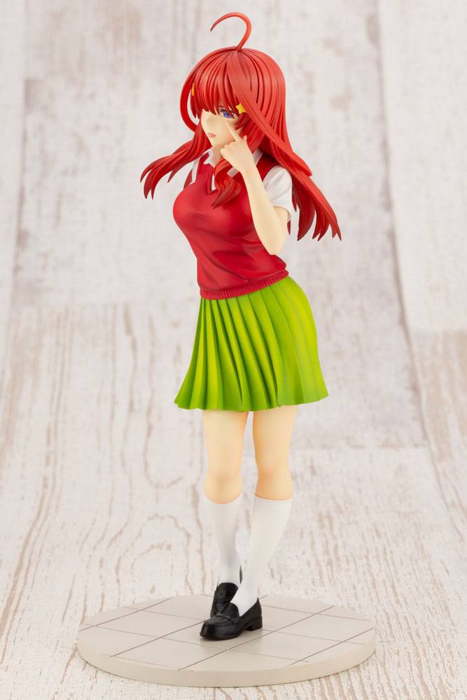 Descubre el apasionante mundo de Figura The Quintessential Quintuplets Itsuki.