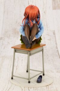 Descubre el apasionante mundo de Figura The Quintessential Quintuplets Miku.