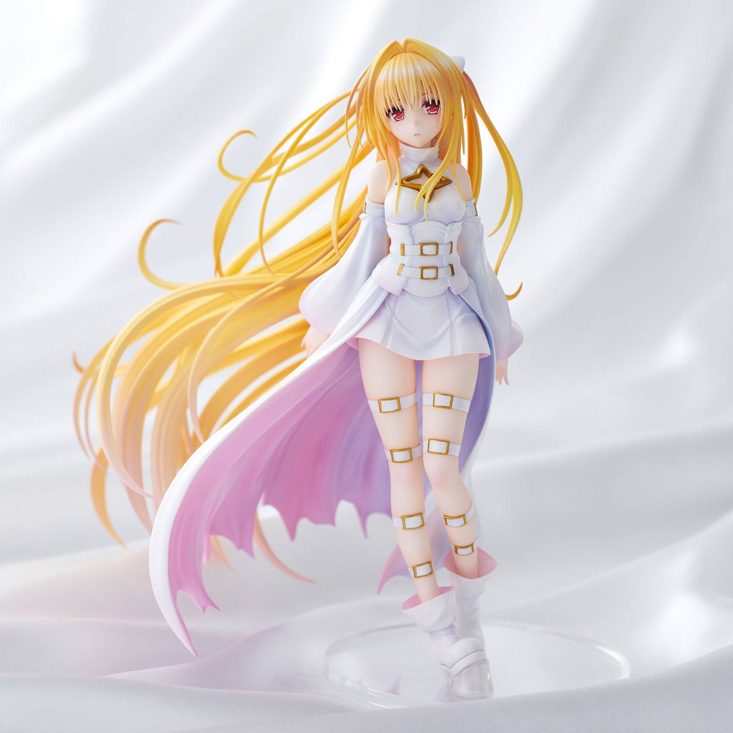 Descubre el apasionante mundo de Figura To Love-Ru Darkness Golden Darkness White.