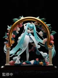 Descubre el apasionante mundo de Figura Vocaloid Hatsune Miku with You.