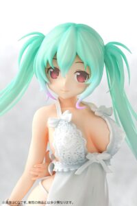 Descubre el apasionante mundo de Figura Hentai Eri Swimsuit Girl.