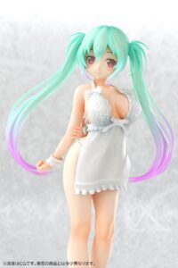 Descubre el apasionante mundo de Figura Hentai Eri Swimsuit Girl.