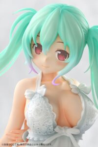 Descubre el apasionante mundo de Figura Hentai Eri Swimsuit Girl.