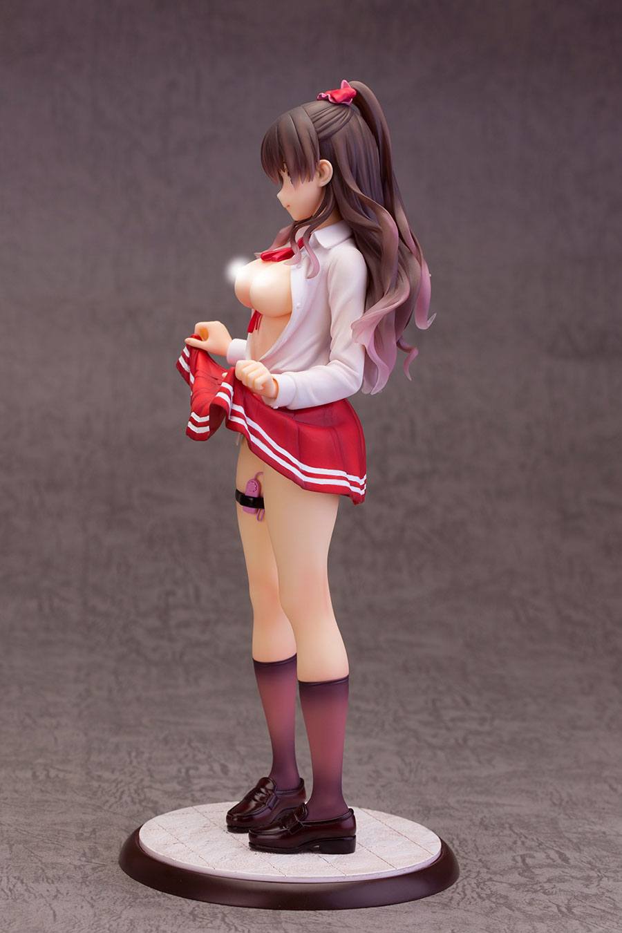 Descubre el apasionante mundo de Figura Hentai Hatano Sara.