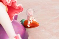 Descubre el apasionante mundo de Estatua Abe Nana Pripriusamine.