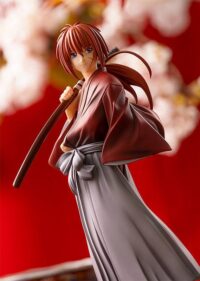 Descubre el apasionante mundo de Estatua Pop Up Parade Kenshin Himura.