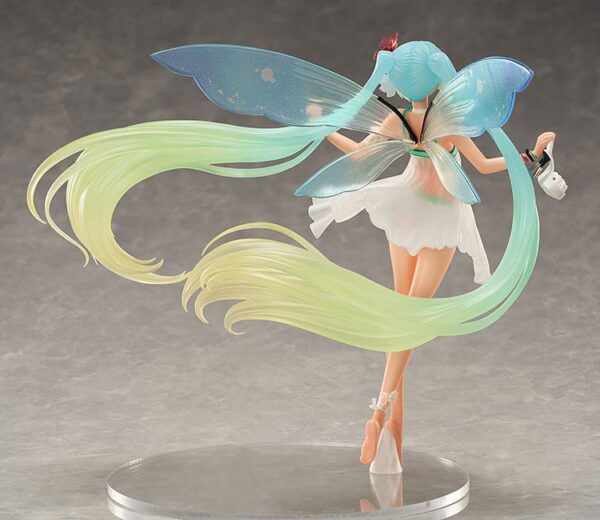Descubre el apasionante mundo de Figura Vocaloid Racing Miku 2017 Thailand.