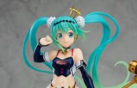 Descubre el apasionante mundo de Figura Vocaloid Racing Miku 2018 Summer.