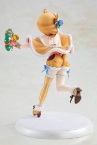 Descubre el apasionante mundo de Figura Ram Christmas Maid.