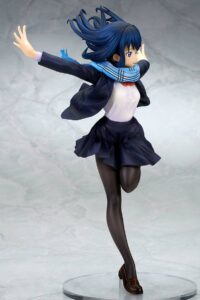 Descubre el apasionante mundo de Figura Rikka Takarada School Uniform.