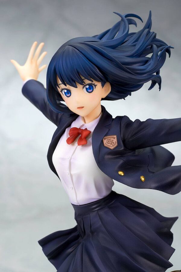 Descubre el apasionante mundo de Figura Rikka Takarada School Uniform.