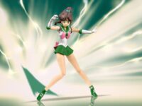 Descubre el apasionante mundo de Figura Sailor Moon Sailor Jupiter.