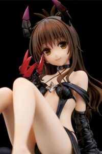 Descubre el apasionante mundo de Estatua To Love-Ru Darkness Yuuki Mikan.