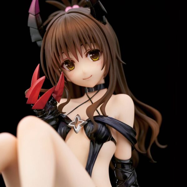 Descubre el apasionante mundo de Estatua To Love-Ru Darkness Yuuki Mikan.