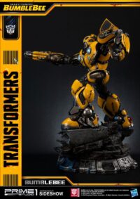 Descubre el apasionante mundo de Estatua Transformers Bumblebee 67 cm.