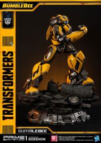 Descubre el apasionante mundo de Estatua Transformers Bumblebee 67 cm.