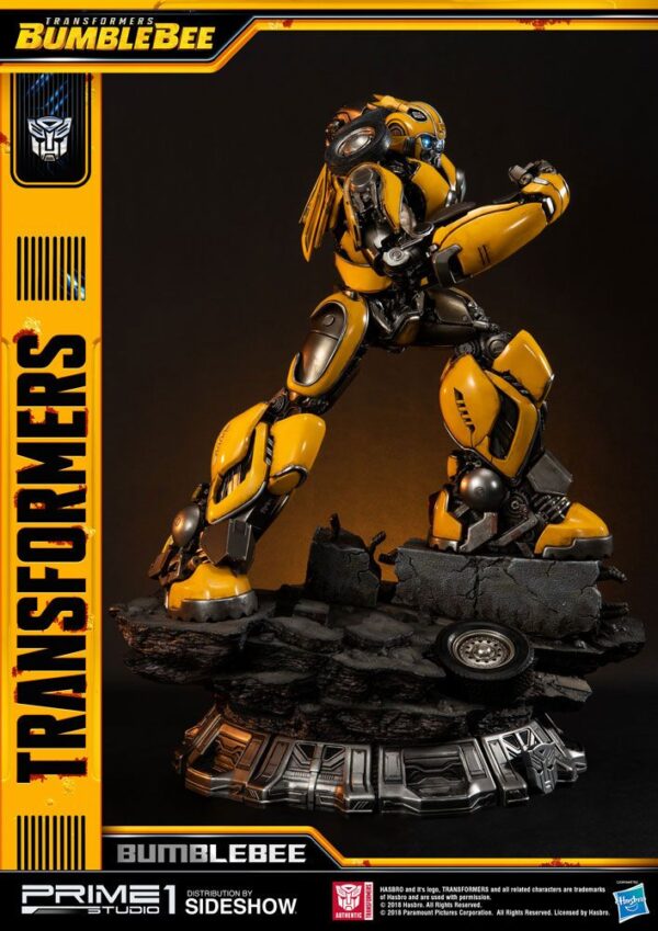 Descubre el apasionante mundo de Estatua Transformers Bumblebee 67 cm.