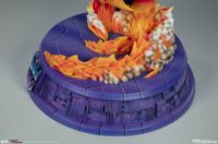 Descubre el apasionante mundo de Estatua Transformers Museum Scale Skywarp G1 67 cm.