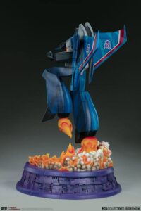 Descubre el apasionante mundo de Estatua Transformers Museum Scale Thundercracker G1 67 cm.