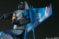 Descubre el apasionante mundo de Estatua Transformers Museum Scale Thundercracker G1 67 cm.