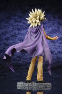 Descubre el apasionante mundo de Figura Yami Marik Yu-Gi-Oh!.
