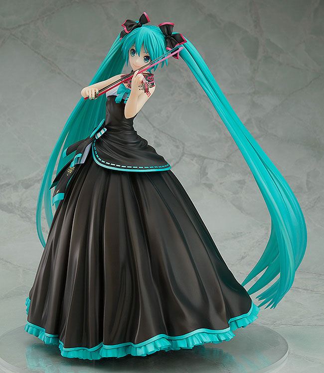 Descubre el apasionante mundo de Figura Character Vocal Series 01 Hatsune Miku Symphony.