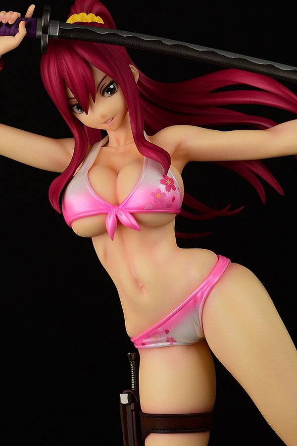 Descubre el apasionante mundo de Estatua Erza Scarlet Swimwear Sakura.