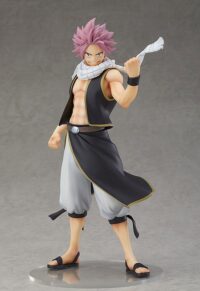 Descubre el apasionante mundo de Estatua Fairy Tail Natsu Dragneel 17cm.