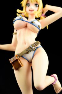 Descubre el apasionante mundo de Estatua Lucy Heartfilia Swimwear Gravure Style.