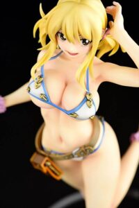 Descubre el apasionante mundo de Estatua Lucy Heartfilia Swimwear Gravure Style.