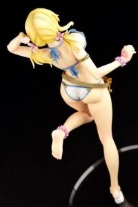 Descubre el apasionante mundo de Estatua Lucy Heartfilia Swimwear Gravure Style.