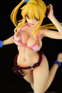 Descubre el apasionante mundo de Estatua Lucy Heartfilia Swimwear Side Tail.