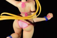 Descubre el apasionante mundo de Estatua Lucy Heartfilia Swimwear Side Tail.