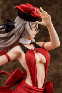 Descubre el apasionante mundo de Figura God Eater Alisa Amiella Anniversary Dress.