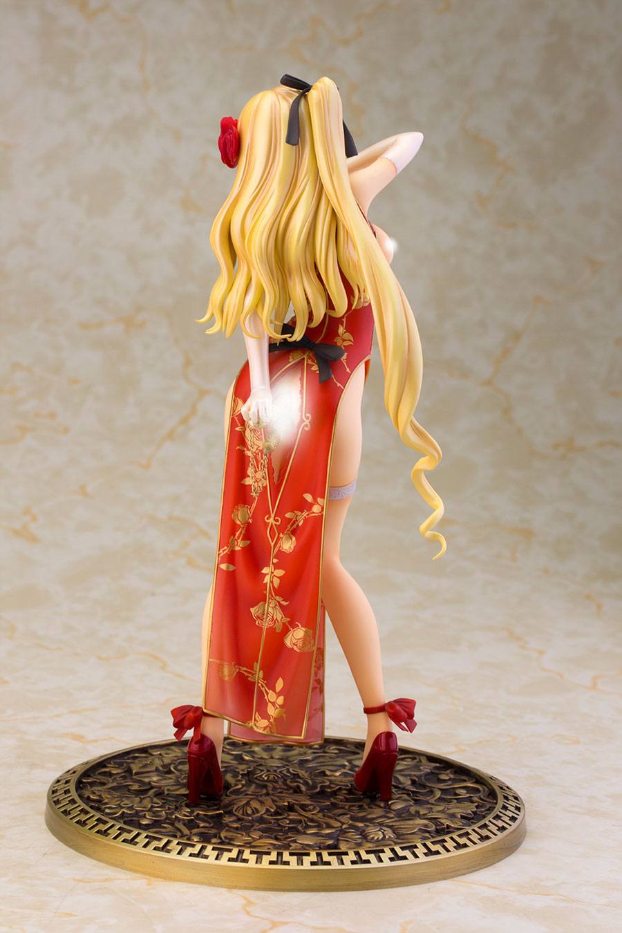 Descubre el apasionante mundo de Figura Hentai Art Girls Jin-Lian Red 27 cm.