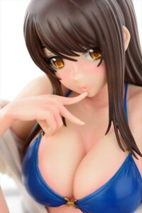 Descubre el apasionante mundo de Figura Hentai Comic Girl Hina Nanami 14 cm.