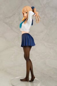 Descubre el apasionante mundo de Figura Hentai Kagurazaka Reina Ponite 25 cm.