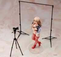 Descubre el apasionante mundo de Figura Hentai Saitom Natsumi 24 cm.