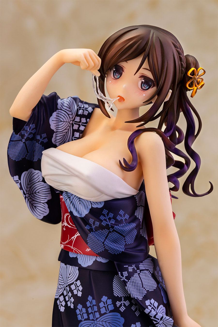 Descubre el apasionante mundo de Figura Hentai Satsuki Amamiya Illustration 27 cm.