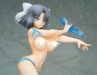 Descubre el apasionante mundo de Figura Hentai Senran Kagura Yumi Swimsuit 27 cm.