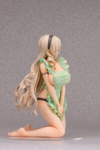 Descubre el apasionante mundo de Figura Hentai Walkure Romanze Celia Green 22 cm.