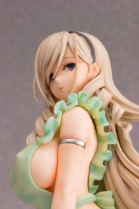 Descubre el apasionante mundo de Figura Hentai Walkure Romanze Celia Green 22 cm.