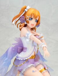 Descubre el apasionante mundo de Figura Honoka Kosaka Love Live!.