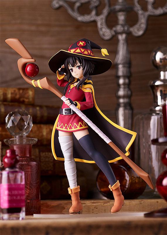 Descubre el apasionante mundo de Figura KonoSuba Legend of Crimson Megumin.